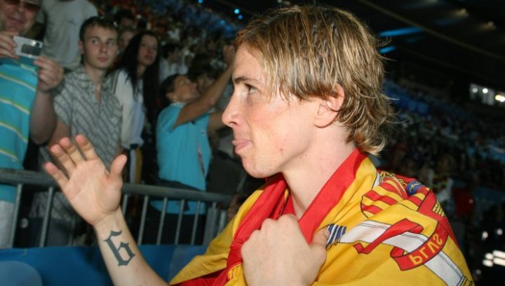 Fernando Torres festeggia l'Europeo vinto dalla Spagna (Imago)