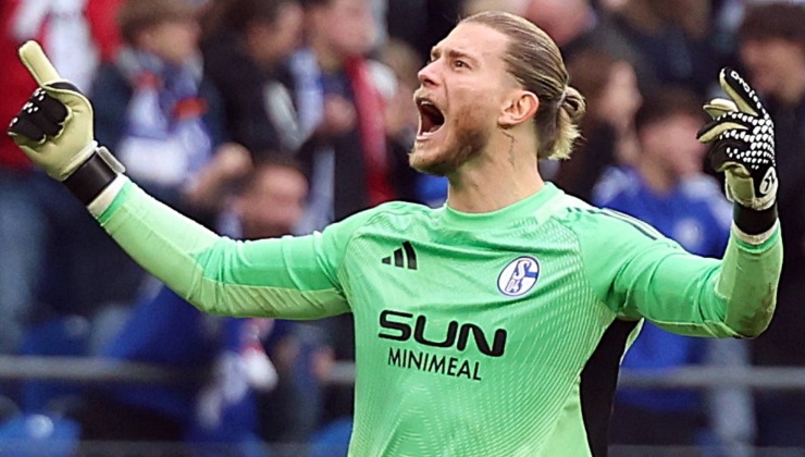 Loris Karius con la maglia dello Schalke (IMAGO)