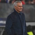 Mourinho festeggia la vittoria del Benfica col Real Madrid (IMAGO)