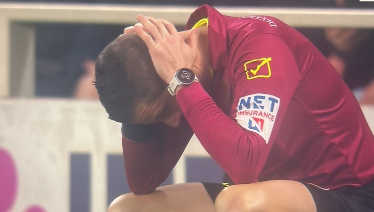 Atalanta-Roma, lanciato un petardo vicino all'assistente Cecconi