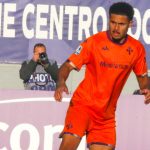 Simon Sohm con la maglia della Fiorentina (IMAGO)