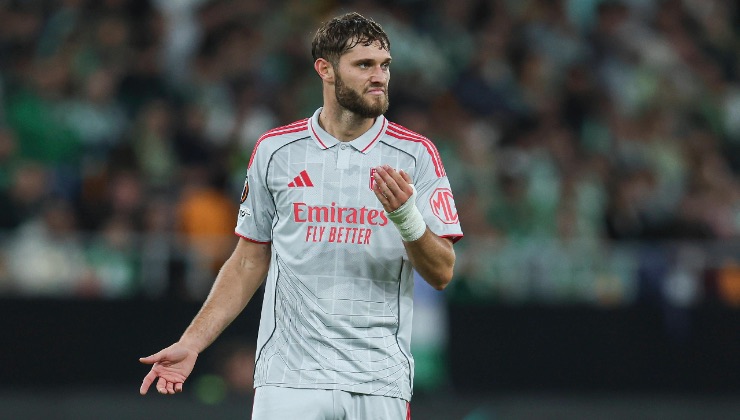 La Lazio valuta anche Tessmann del Lione