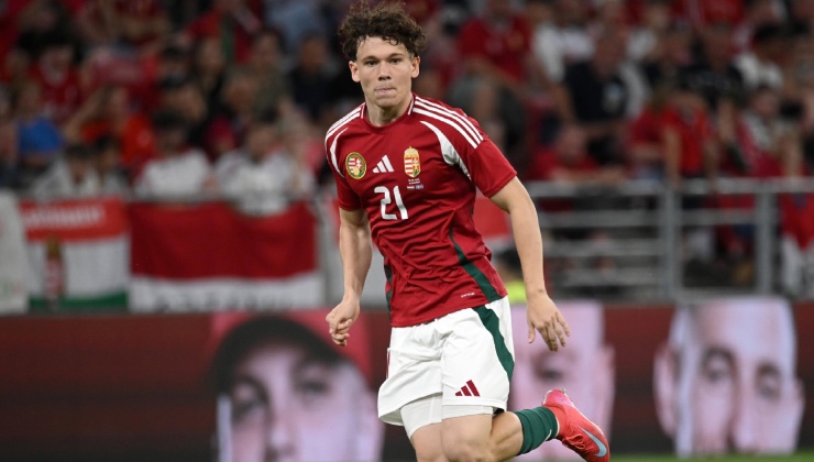 Il centrocampista dell'Ungheria Alex Toth (IMAGO)