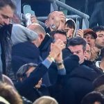 Gli applausi dei tifosi in Juventus-Galatasaray