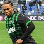 Lauriente con la maglia del Sassuolo (Imago)
