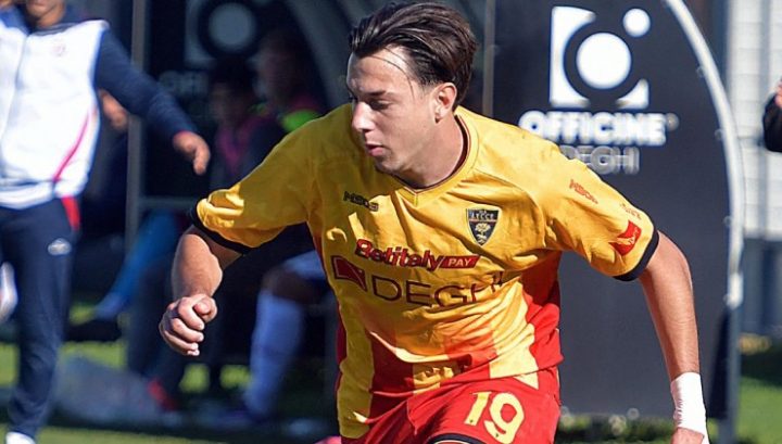 L'attaccante del Lecce Primavera, Paco Esteban