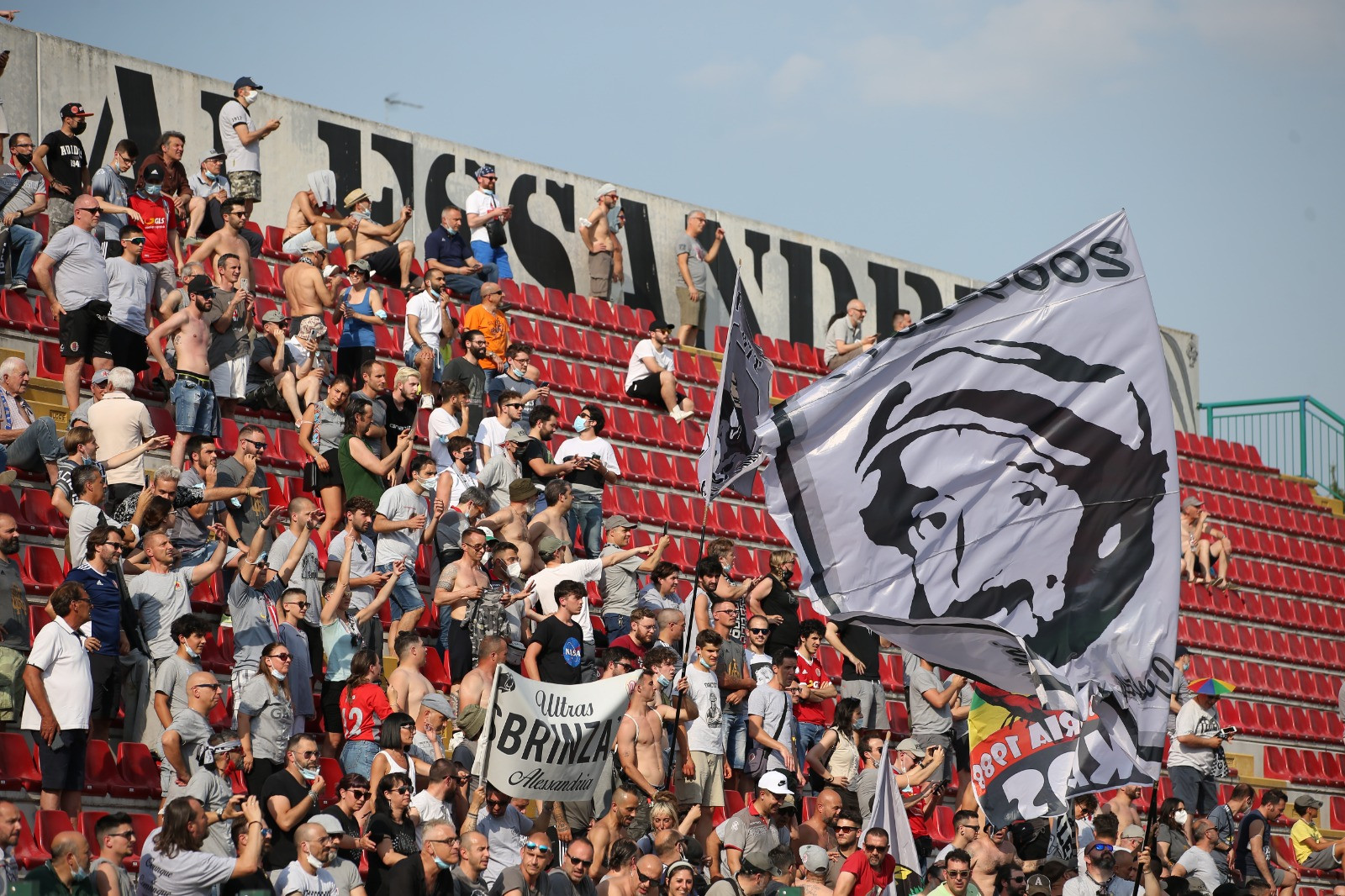 alessandria-promozione-tifosi-getty.jpeg