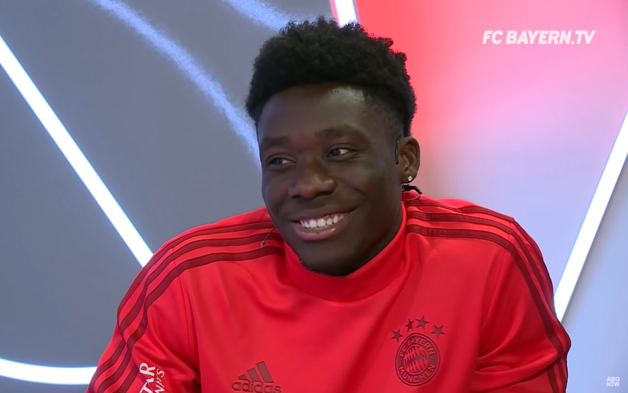 alphonso-davies-screen-bayern-monaco-gpo-min.jpg