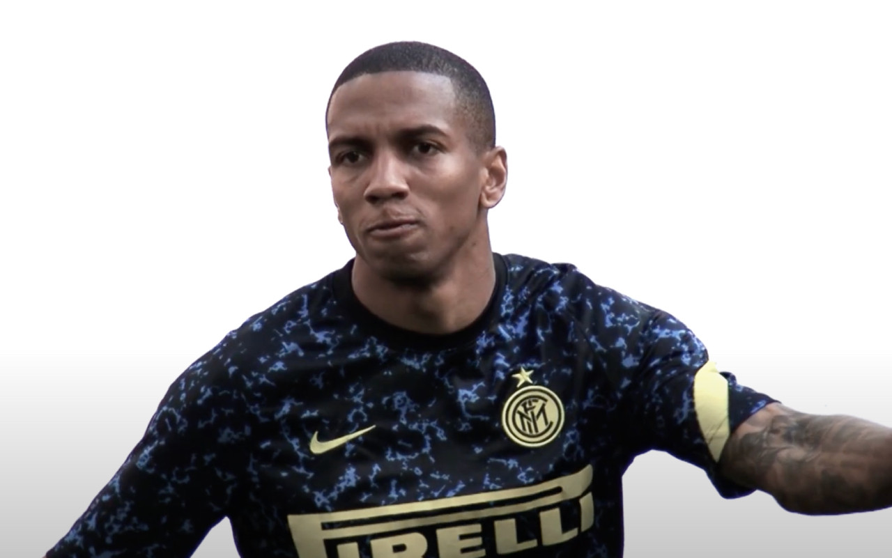 ashley-young-inter-screen-ok.jpg