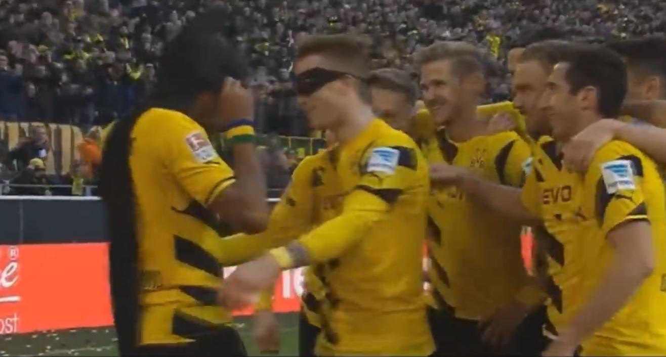 Aubameyang_Batman_e_Robin.jpg