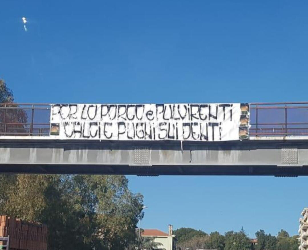 striscione lo monaco catania.jpg