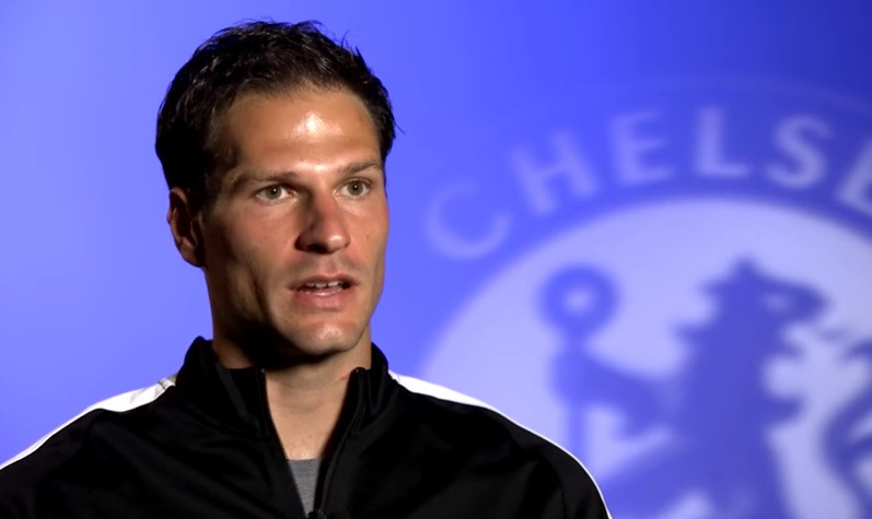 Begovic_Chelsea_screen.jpg