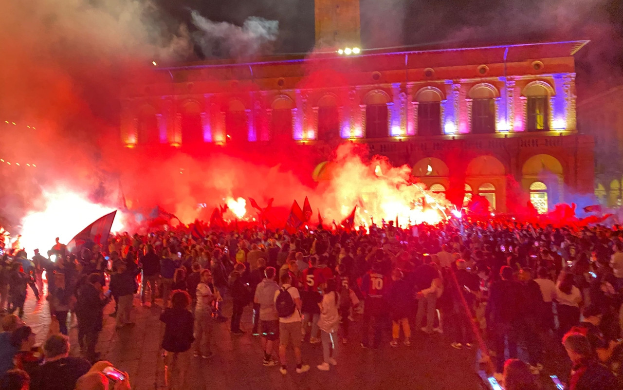 bologna-festa-champions-piazza-maggiore-gdm-1.jpg