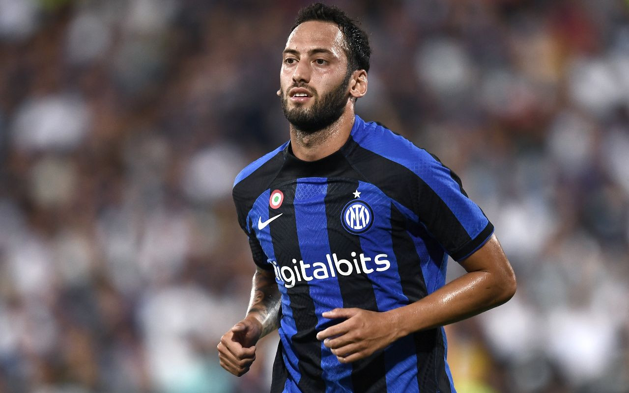 calhanoglu-inter-image-1.jpg