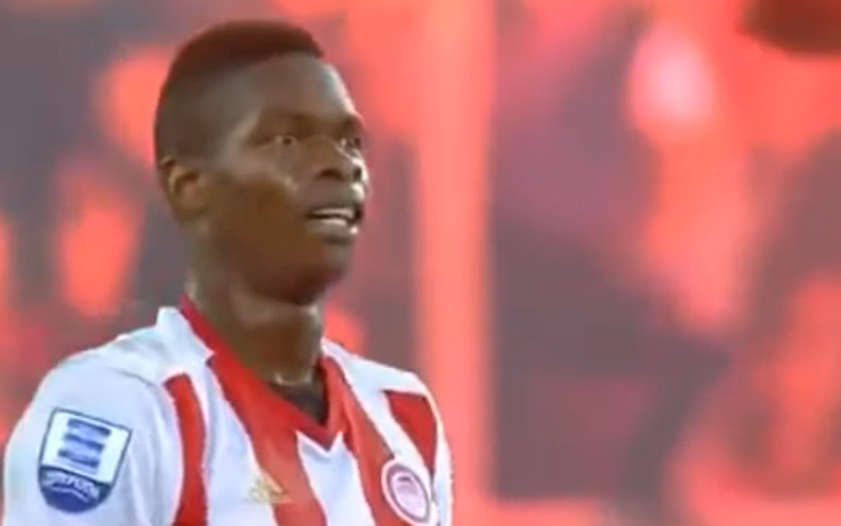 cisse-pape-olympiakos-screen-1.jpg