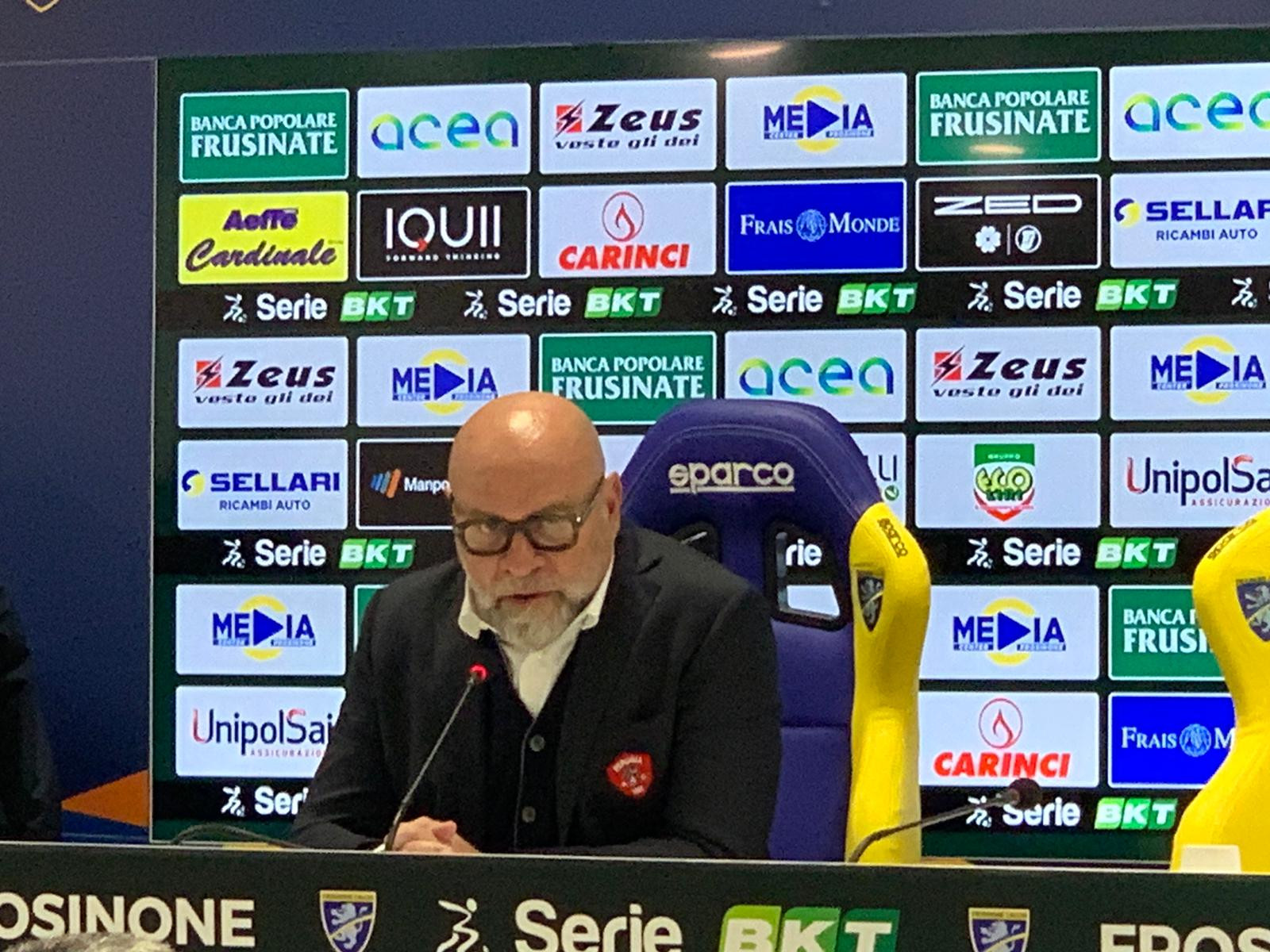 cosmi_sala_stampa_1.jpg