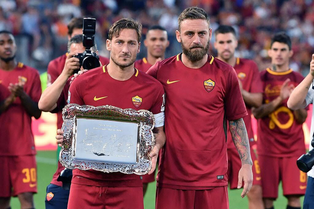 De_Rossi-Totti.jpg