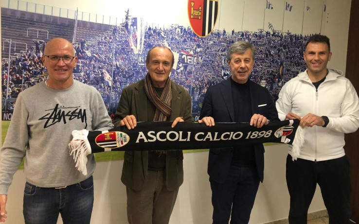 delio rossi ascoli ufficiale 02 gdm.jpg