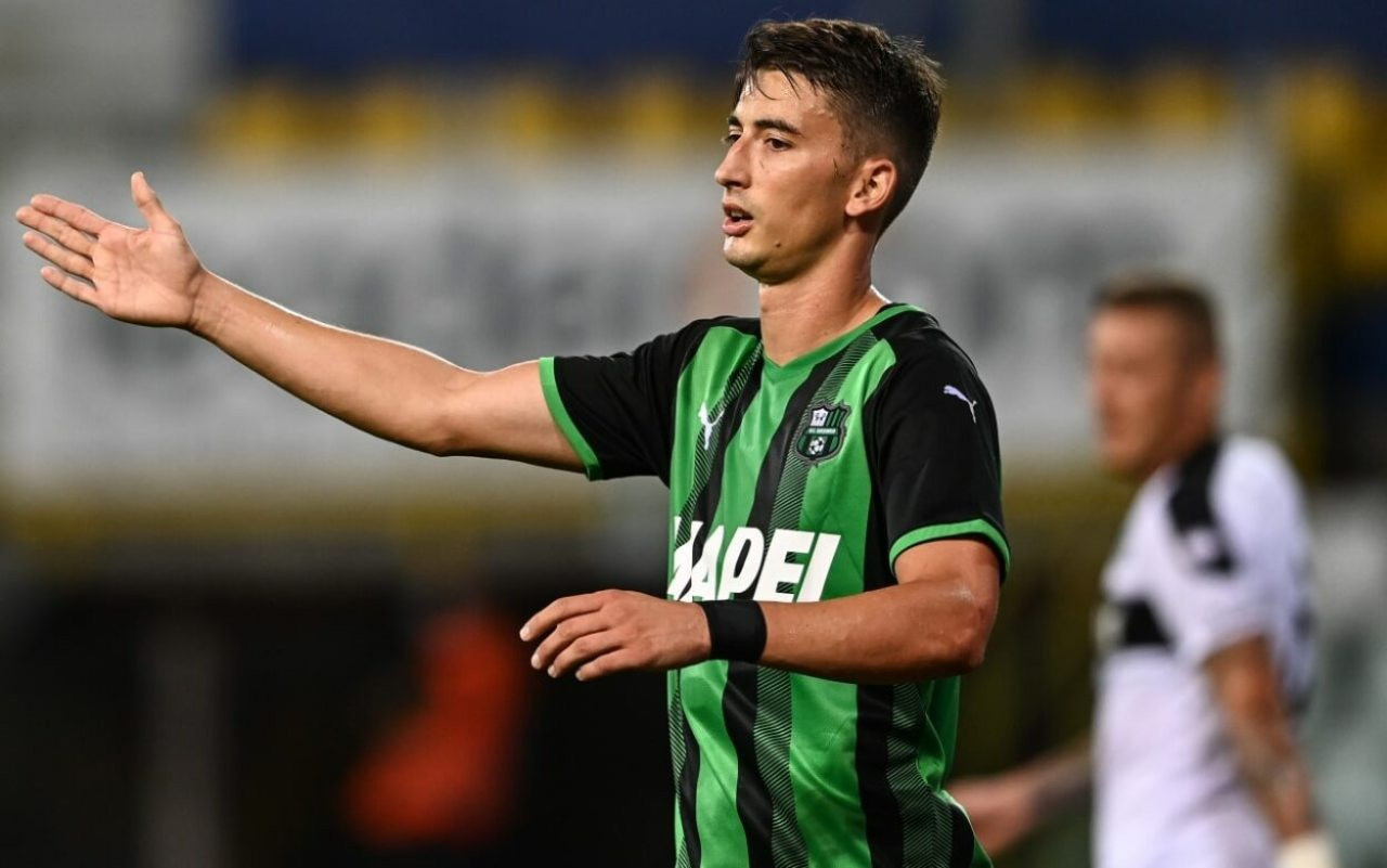 djuricic-sassuolo-image-1.jpg