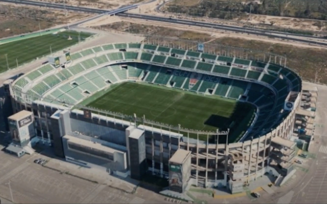 elche-martinez-valero-screen-gpo.jpg