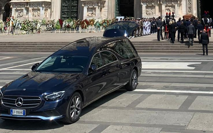 funerali-berlusconi-ok.jpg