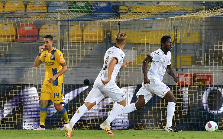 Gyasi_gol_Spezia_Frosinone_finale_IMAGE.jpg