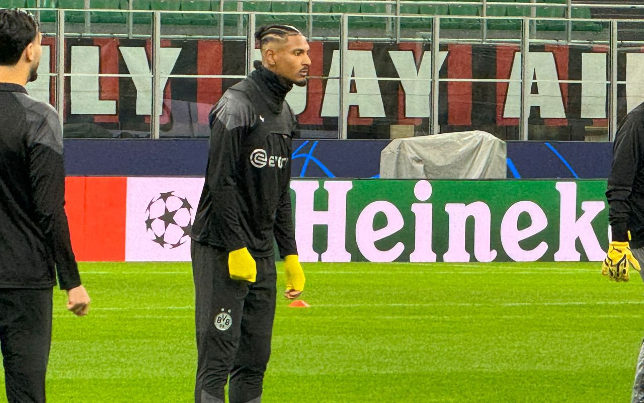 haller-borussia-dortmund-gdm-ok-gpo.jpg