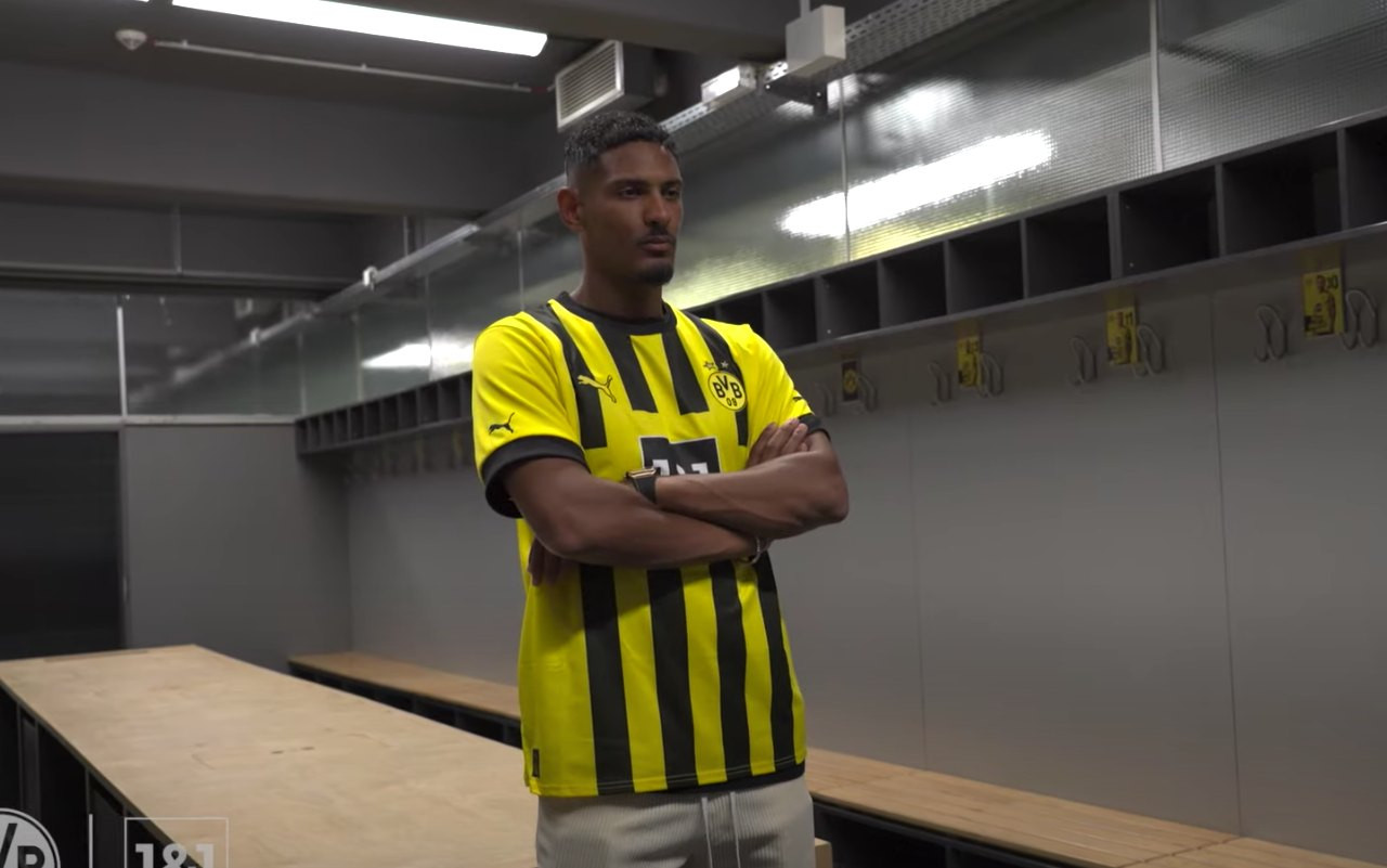 haller-borussia-dortmund-screen-1.jpg