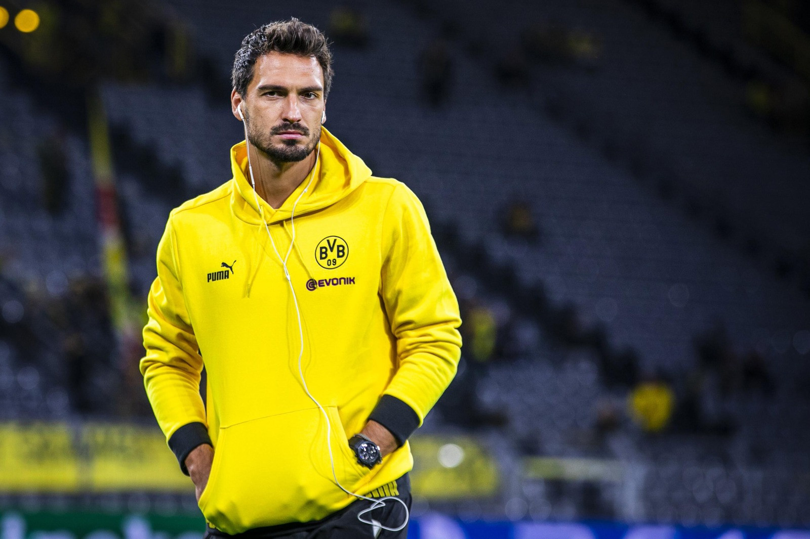 hummels_borussia_dortmund_image.jpg