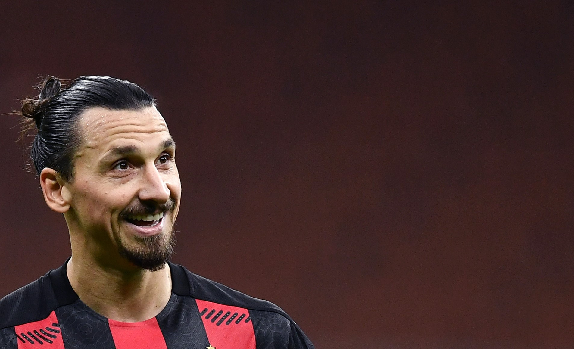 Ibrahimovic_gallery over.jpg