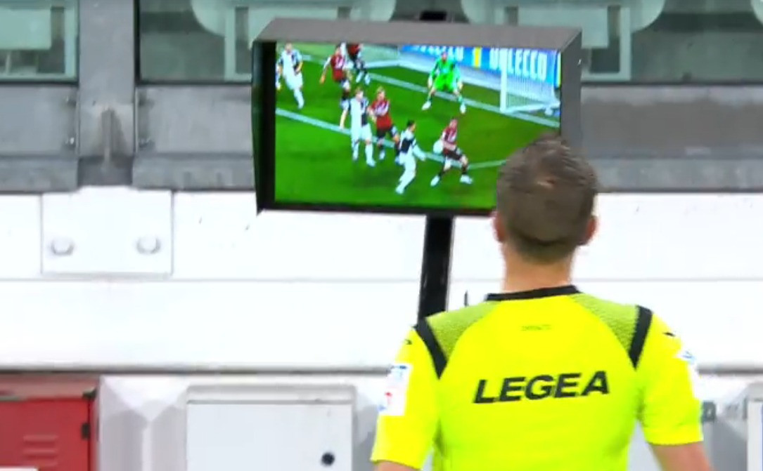 Juventus_Milan_Var_SCREEN.jpeg