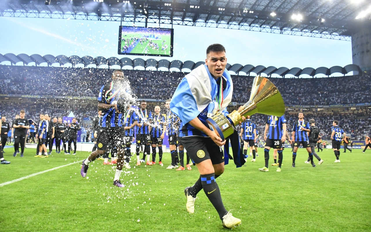 lautaro-inter-festa-scudetto-foto-rosito.jpg