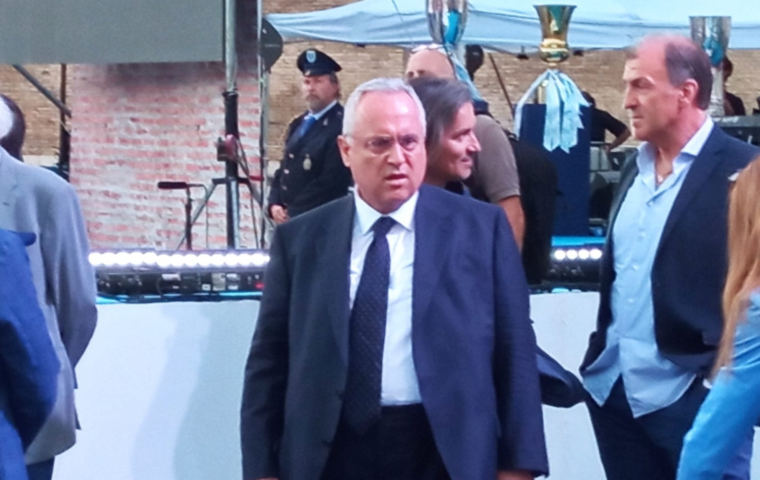 lotito-presentazione-maglie-lazio-2022-23.jpeg