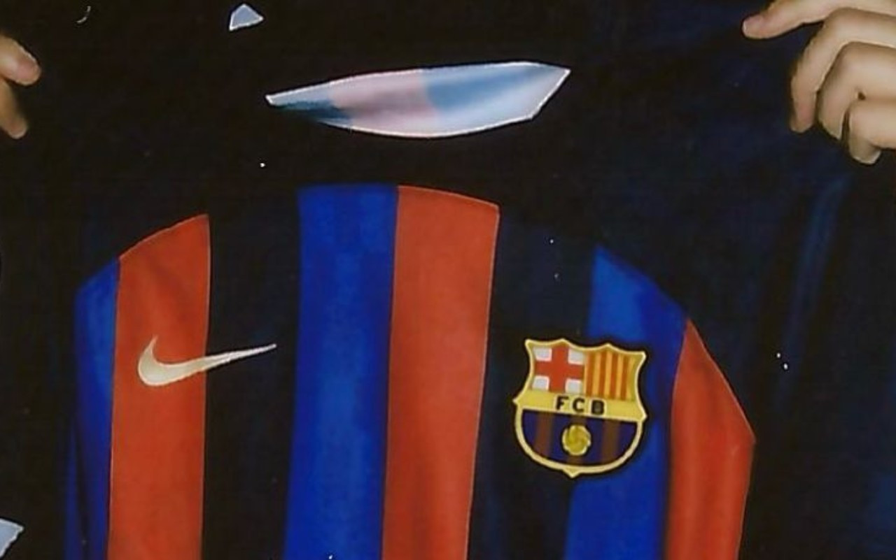 maglia-barcellona-speciale-clasico-drake-screen.jpg