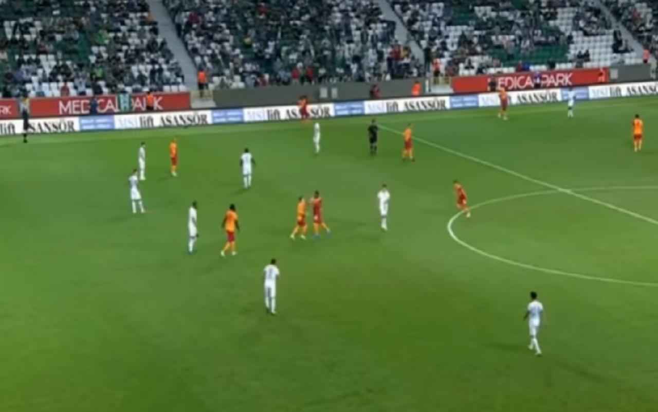 marcao-pugno-galatasaray-screen.png