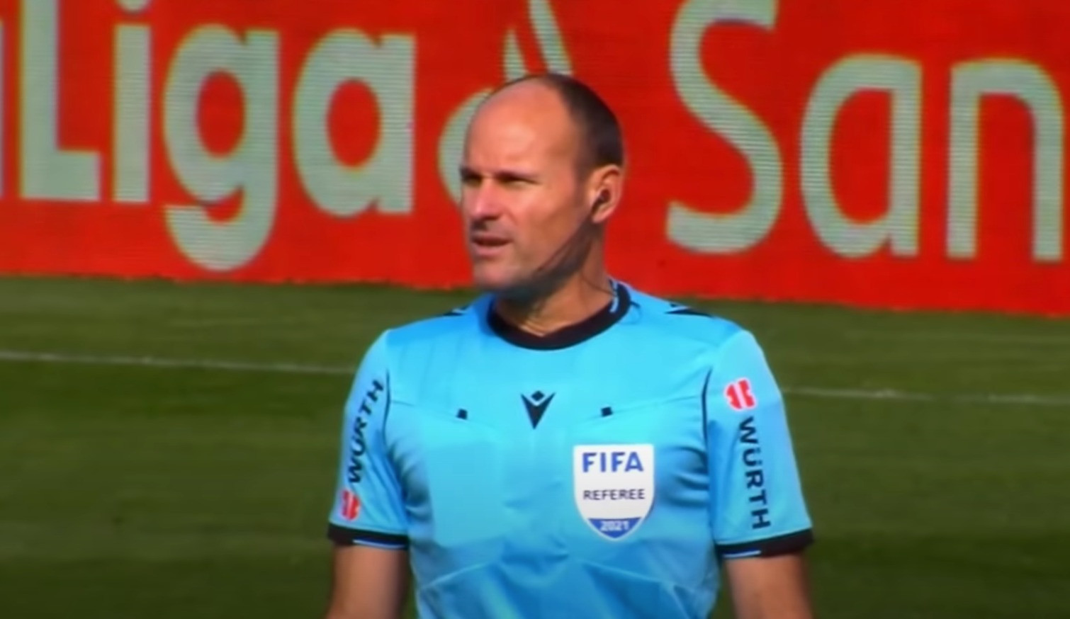 mateu-lahoz-arbitro-screen.jpeg