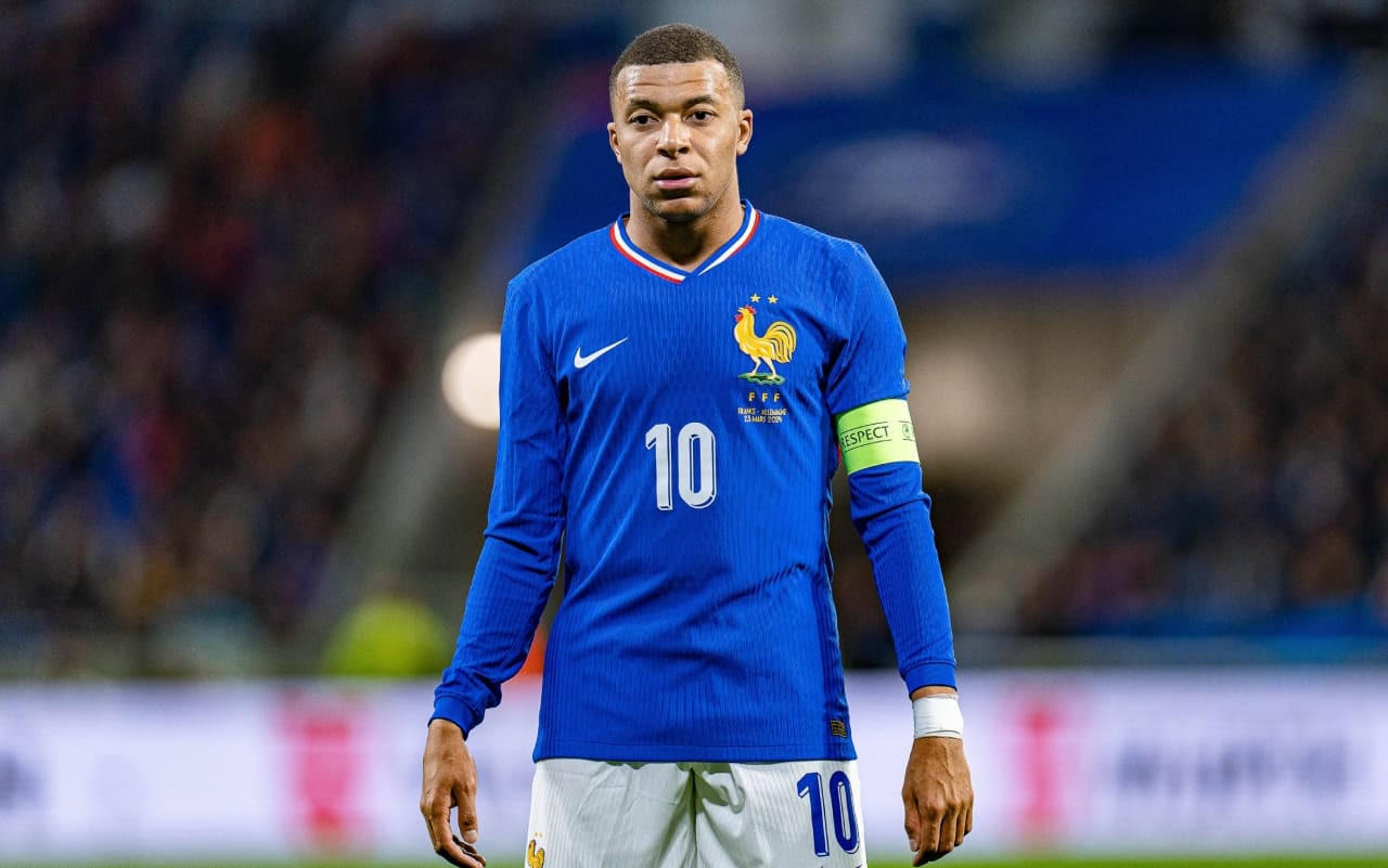 mbappe-francia-agency.jpg