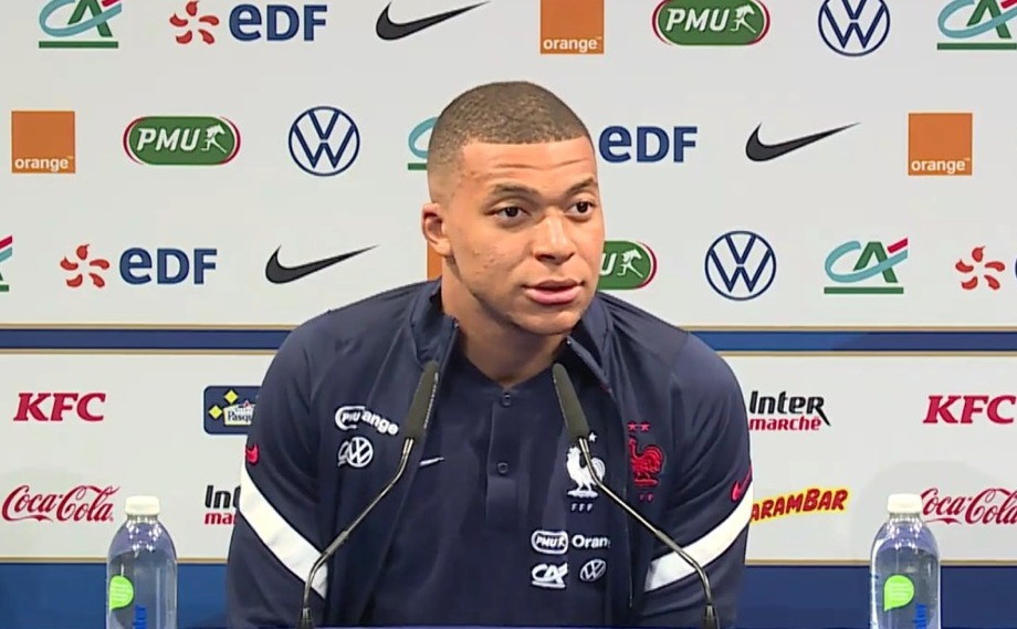 mbappe-francia-conferenza-screen.jpg