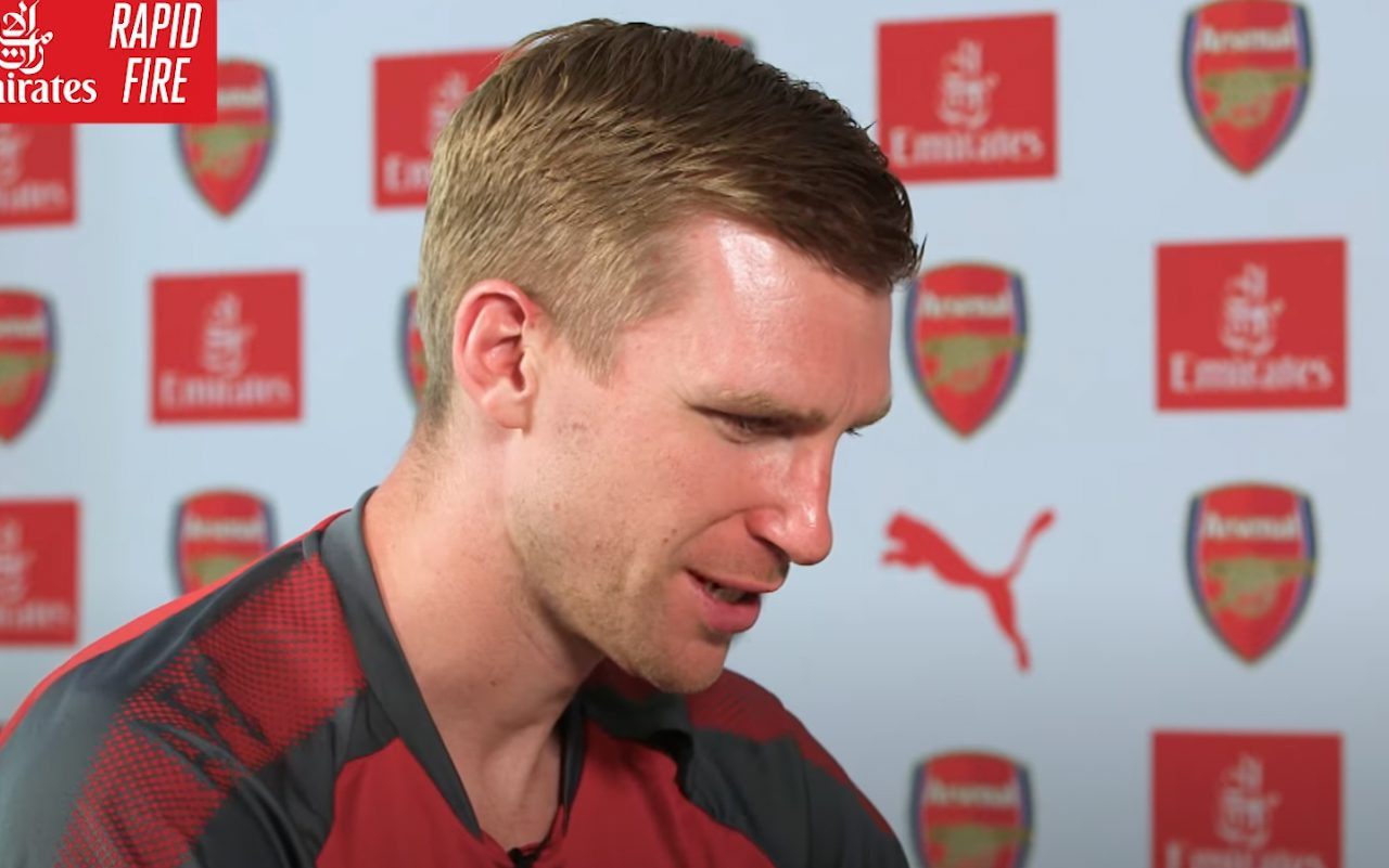 mertesacker-arsenal-screen-ok.jpg