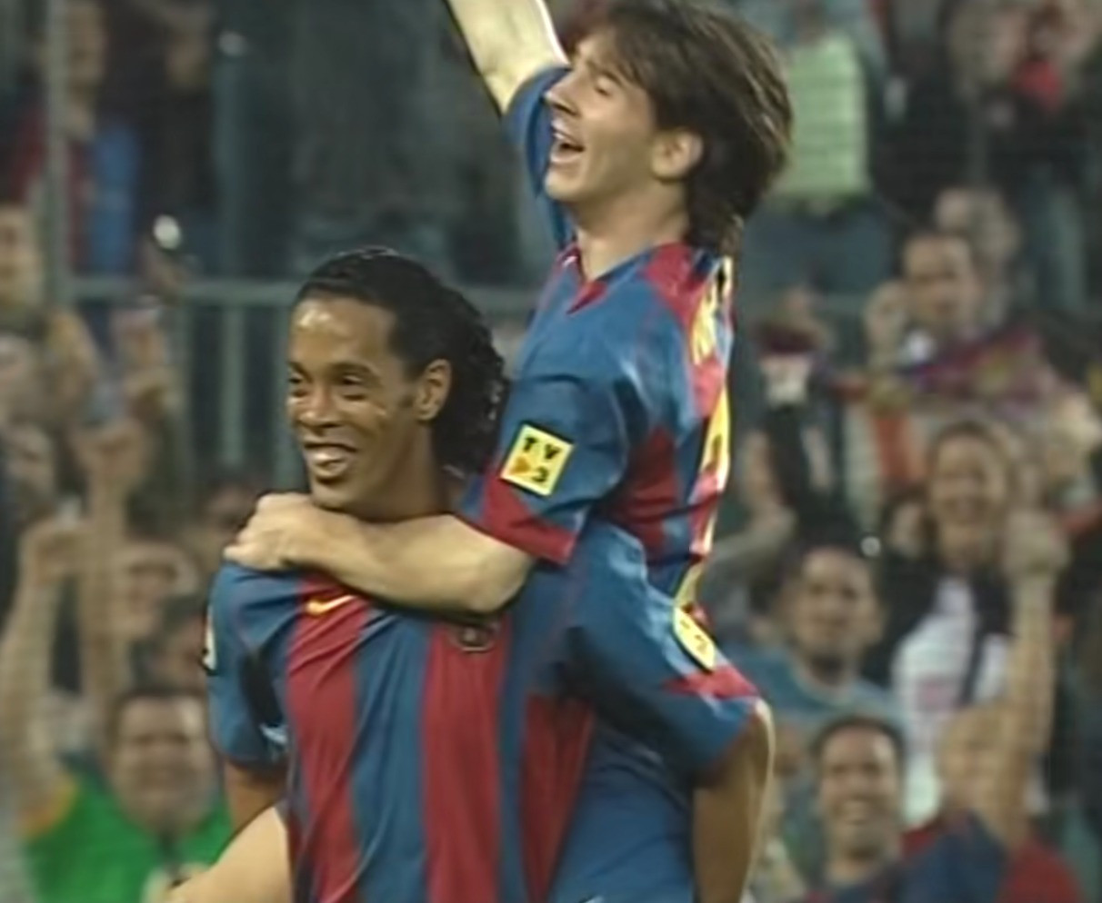 messi-ronaldinho.jpeg