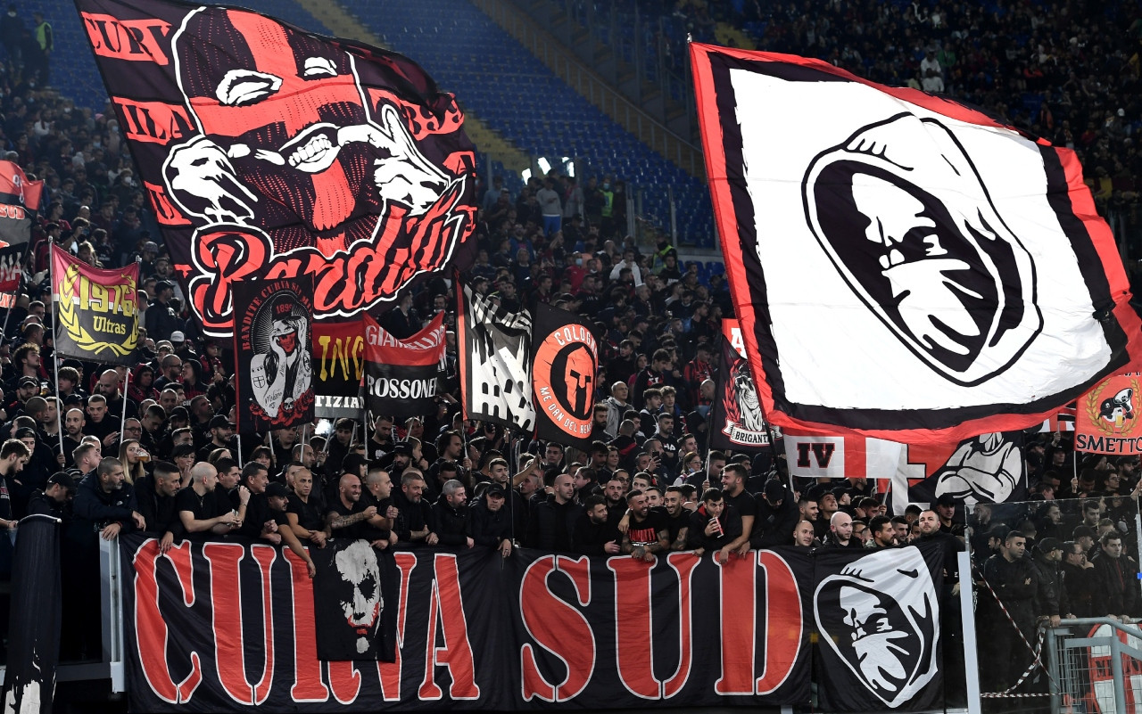 milan-curva-sud-agency.jpg