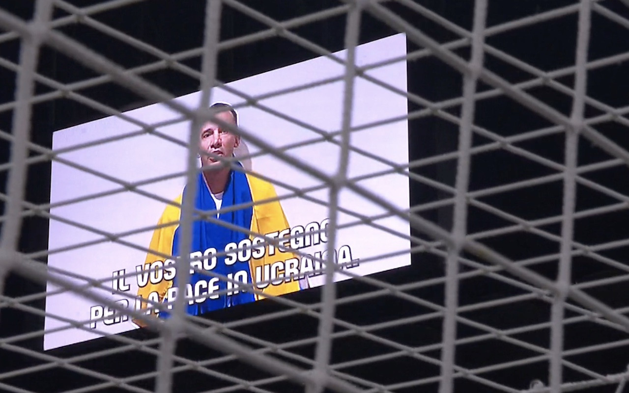 milan-inter-shevchenko-video-screen-gpo.jpg