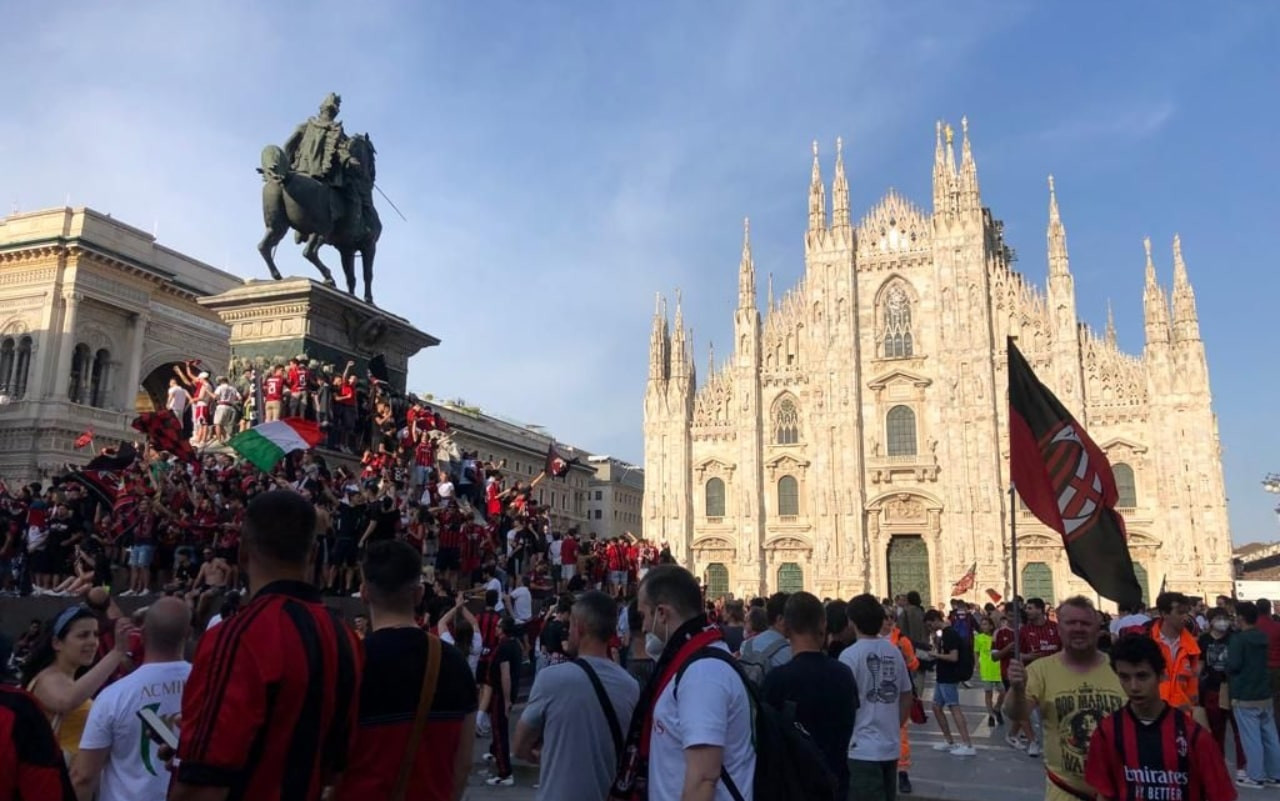 milan-piazza-duomo-gpo-min.jpg