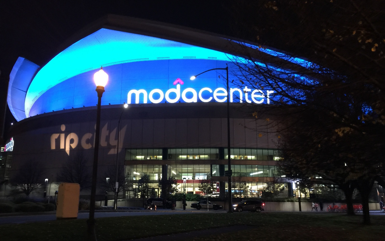 moda-center-portland-stadi-nba.jpg