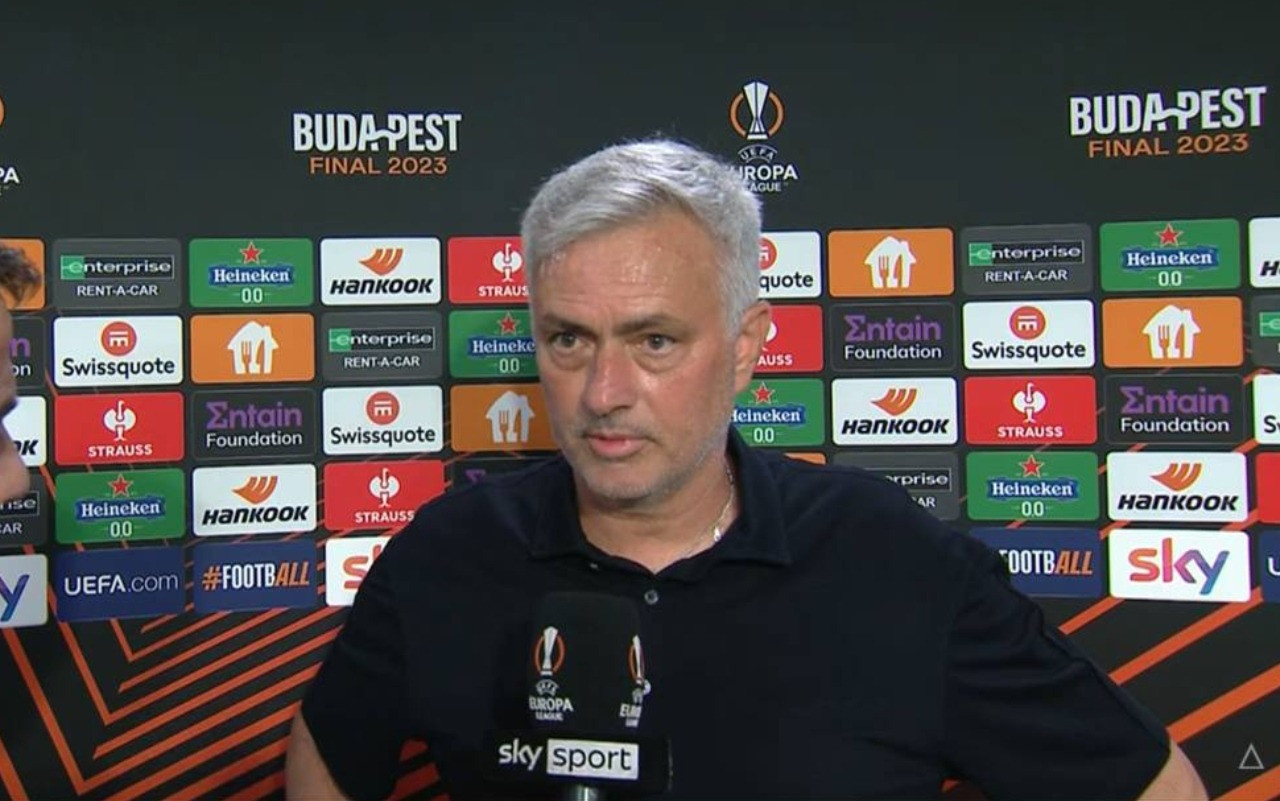 mourinho-roma-screen-gpo-2.jpg