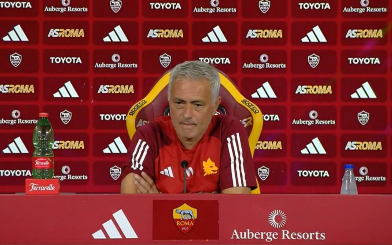 mourinho-roma-screen-gpo-3.jpg