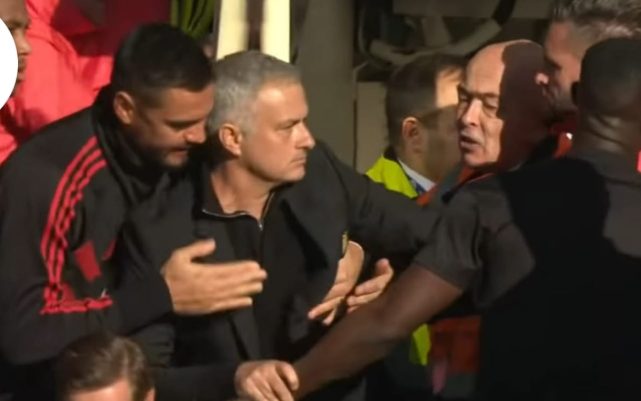 mourinho-screen-1-min.jpg