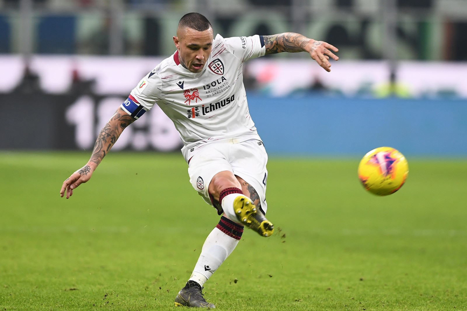 Nainggolan_Cagliari_GALLERY_FANTACALCIO_MV.jpg