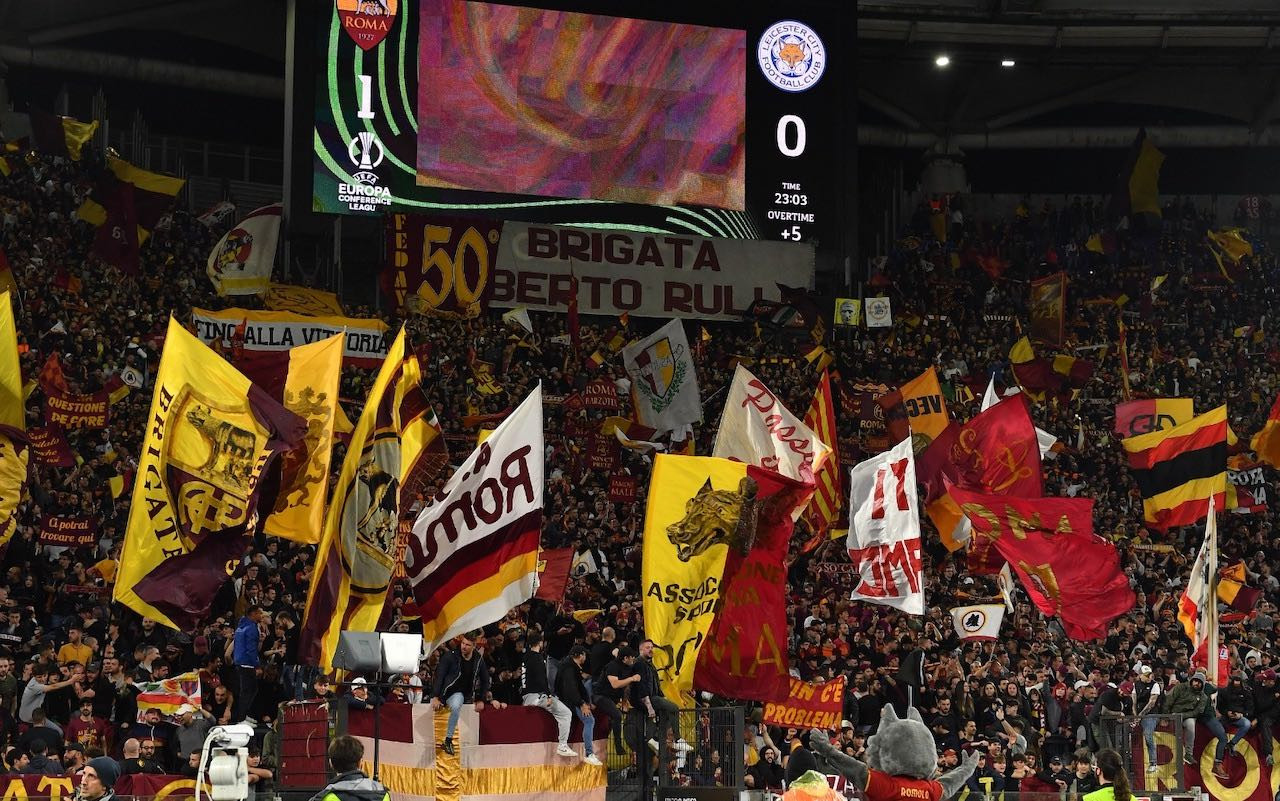 roma-leicester-tifosi-image-gpo.jpg