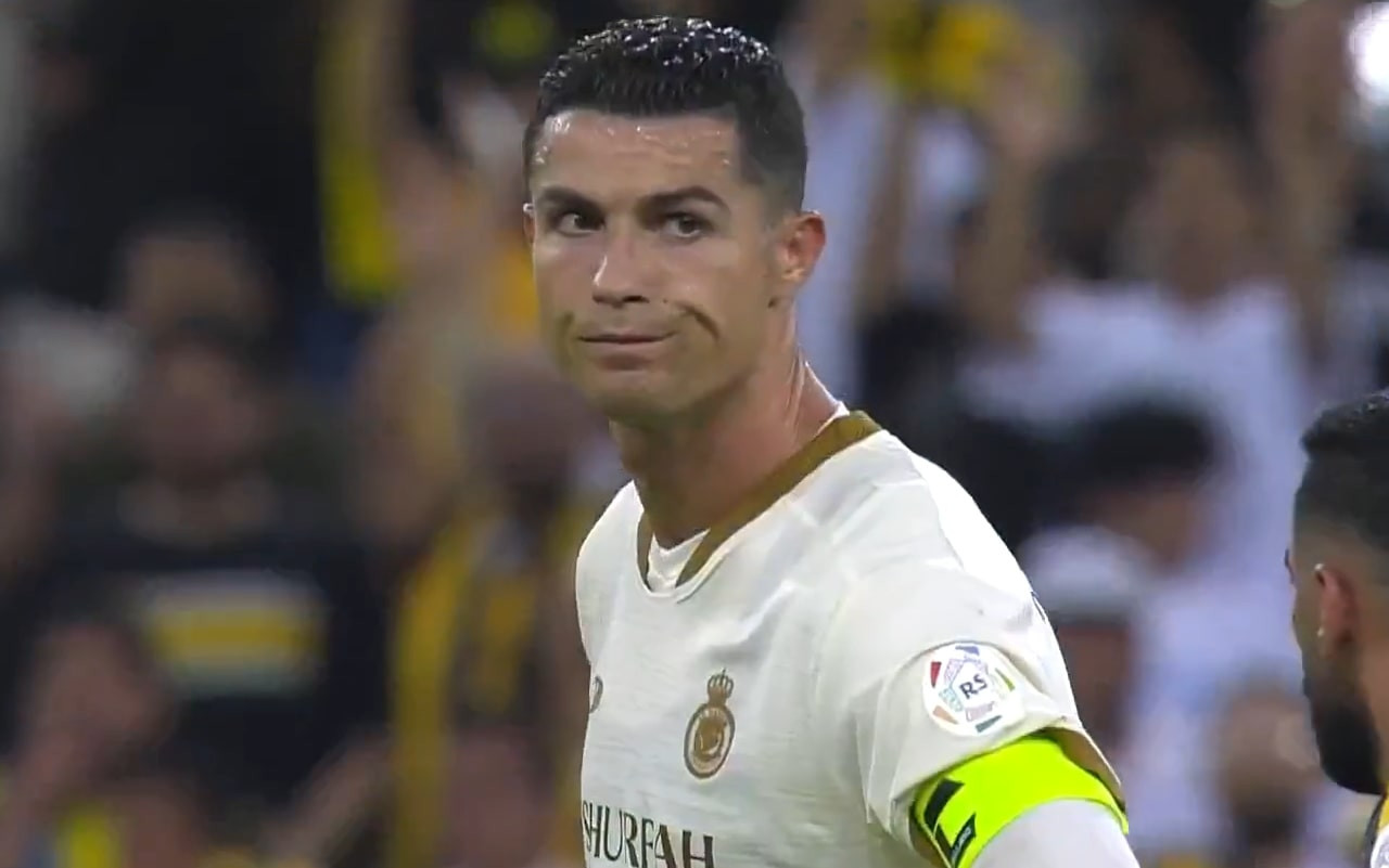 ronaldo-al-nassr-screen-min.jpg